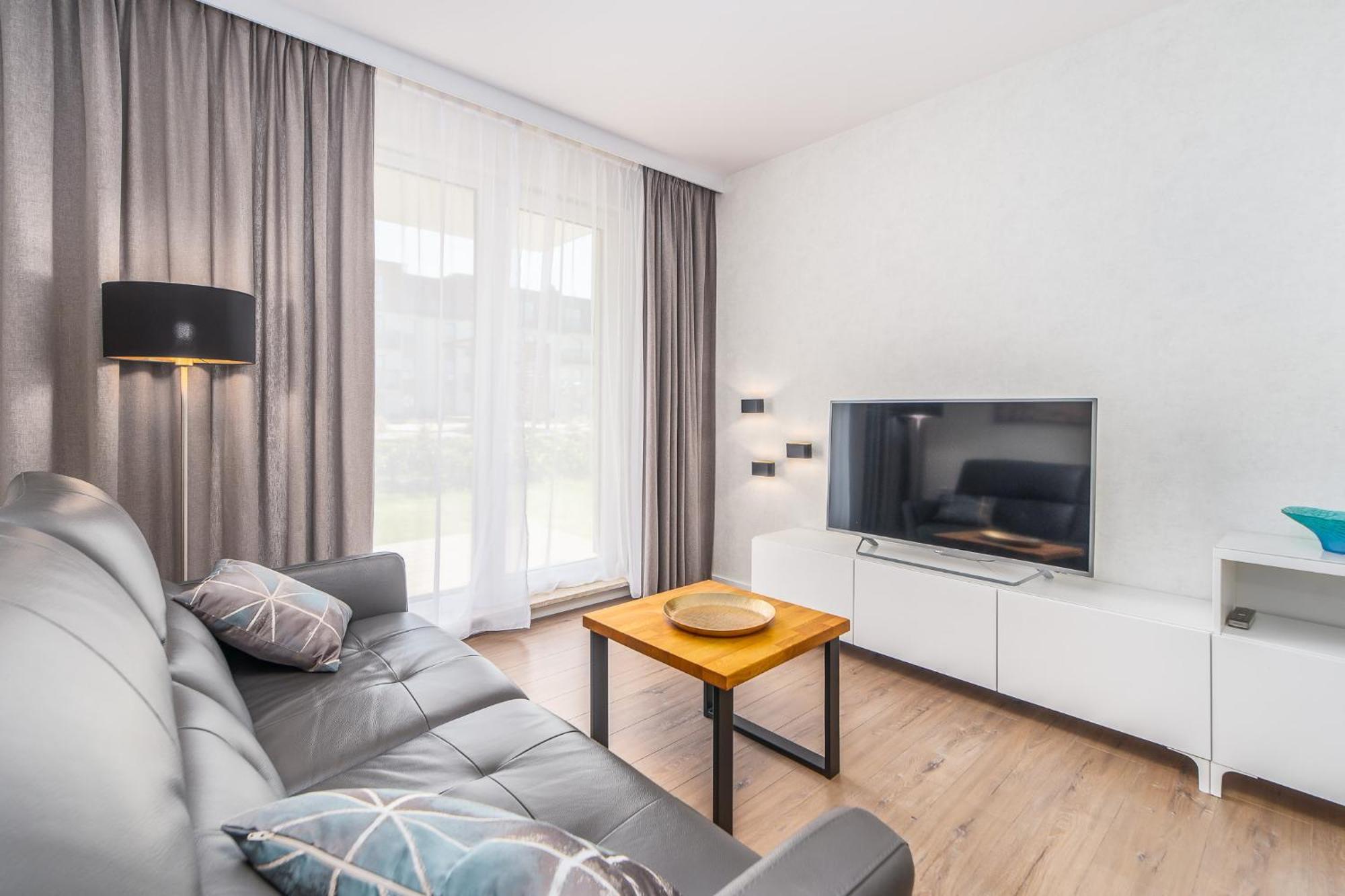 Bel Mare Lux Apartment B105 With Patio Garden By Noclegi Renters Miedzyzdroje Exteriör bild