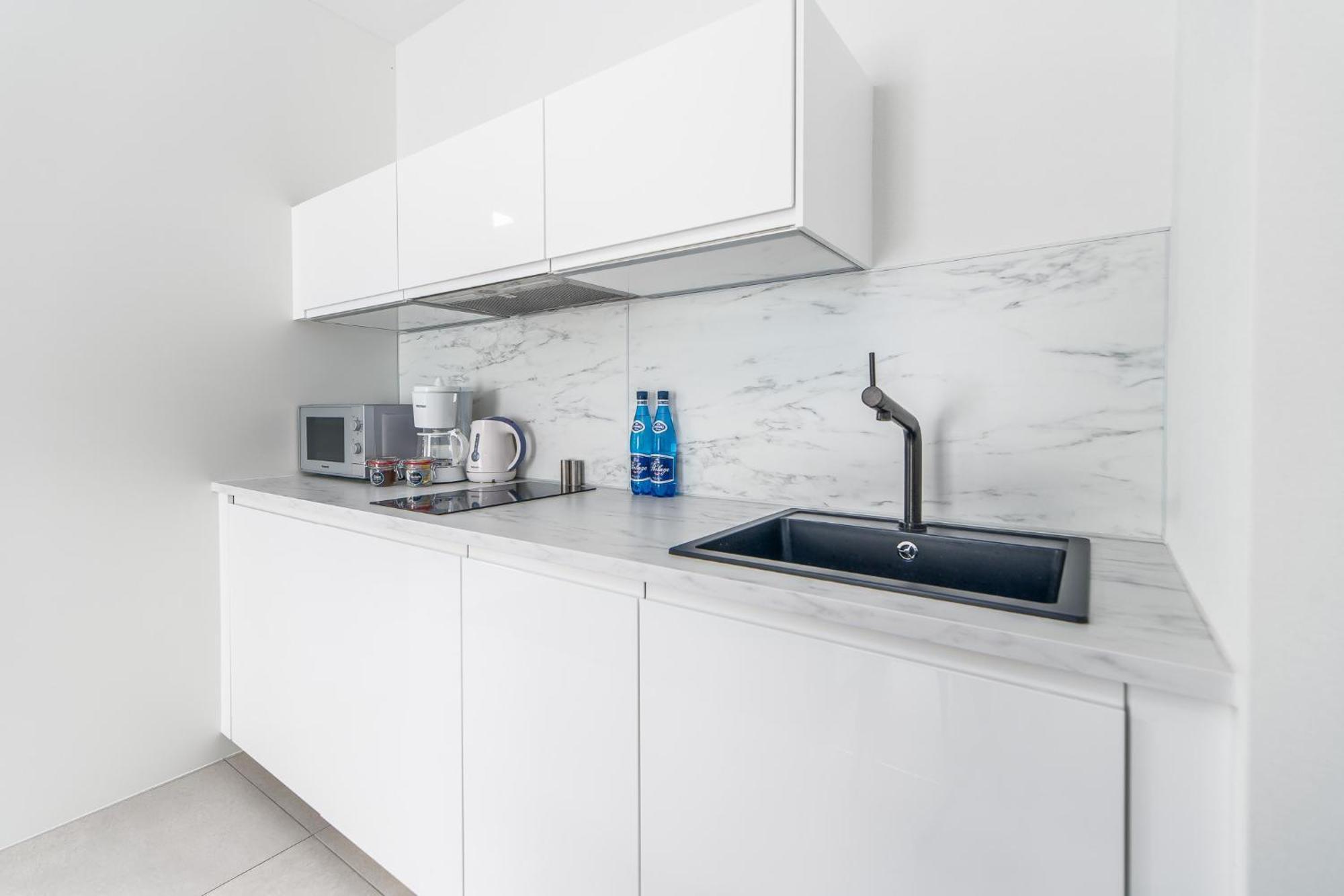Bel Mare Lux Apartment B105 With Patio Garden By Noclegi Renters Miedzyzdroje Exteriör bild